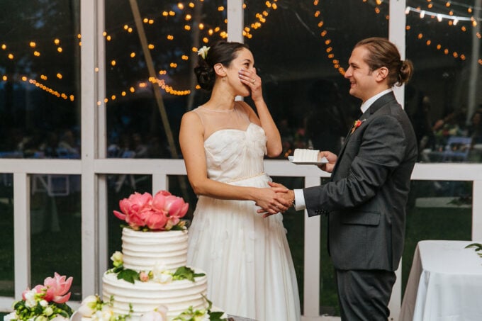 A Surprise Wedding Cake