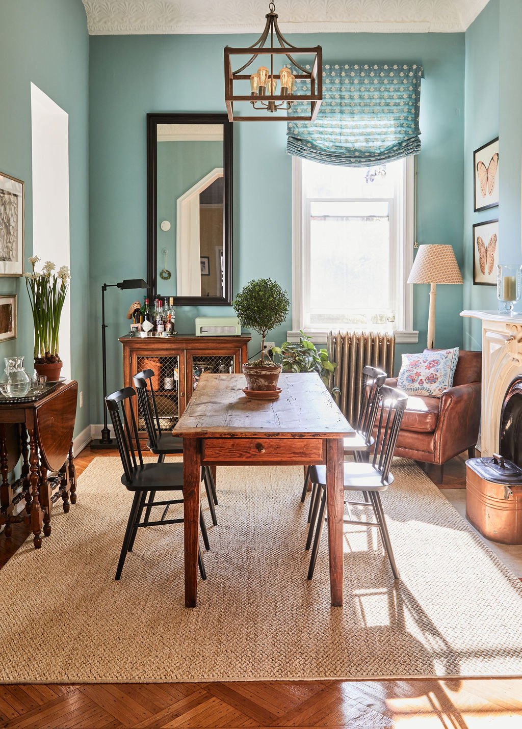 Tour a Brooklyn Apartment That Makes Great Use of Light Pink Paint