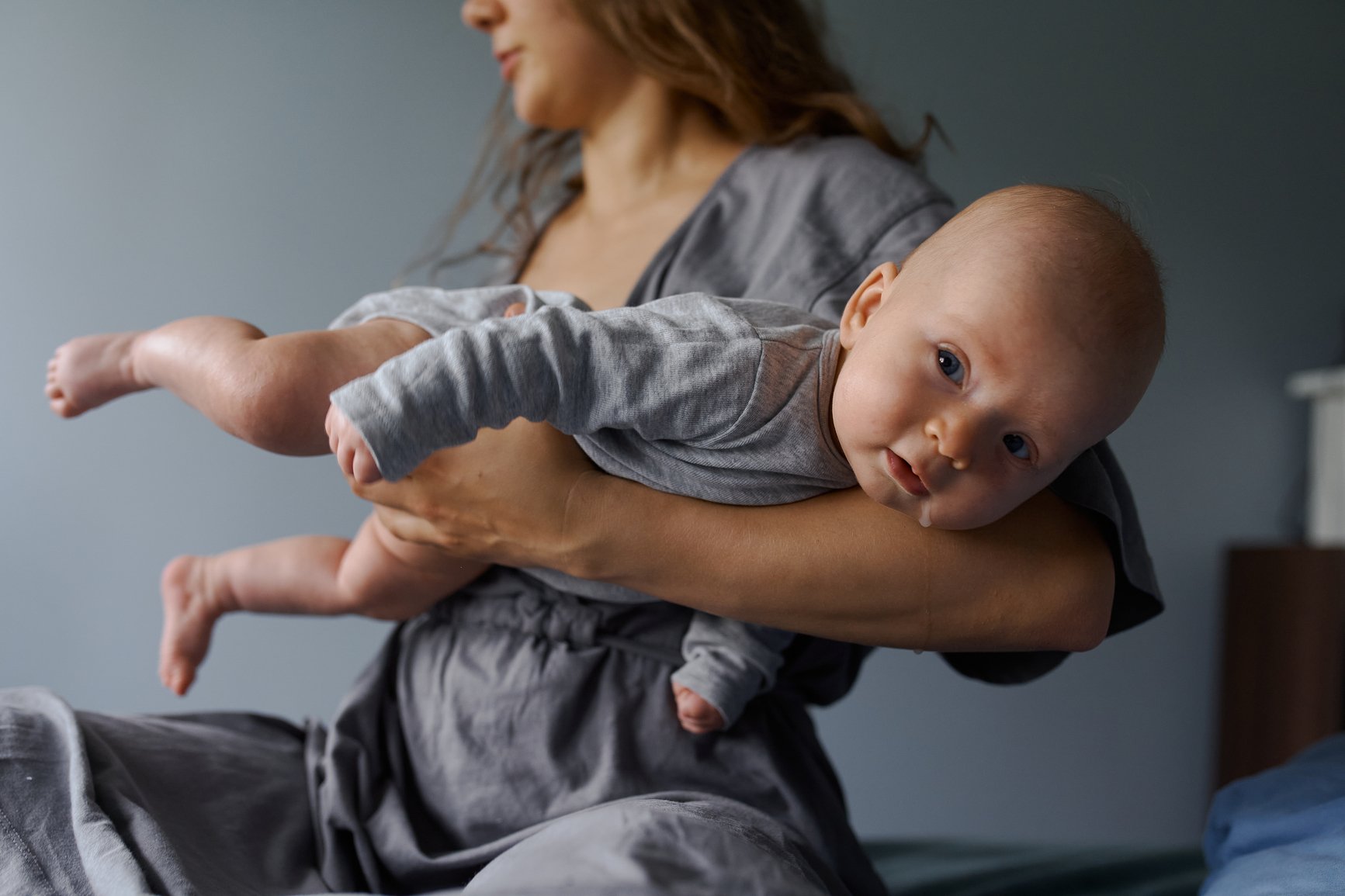 Is Breastfeeding Causing You Pain? Try These Tips - Damn Good Mom