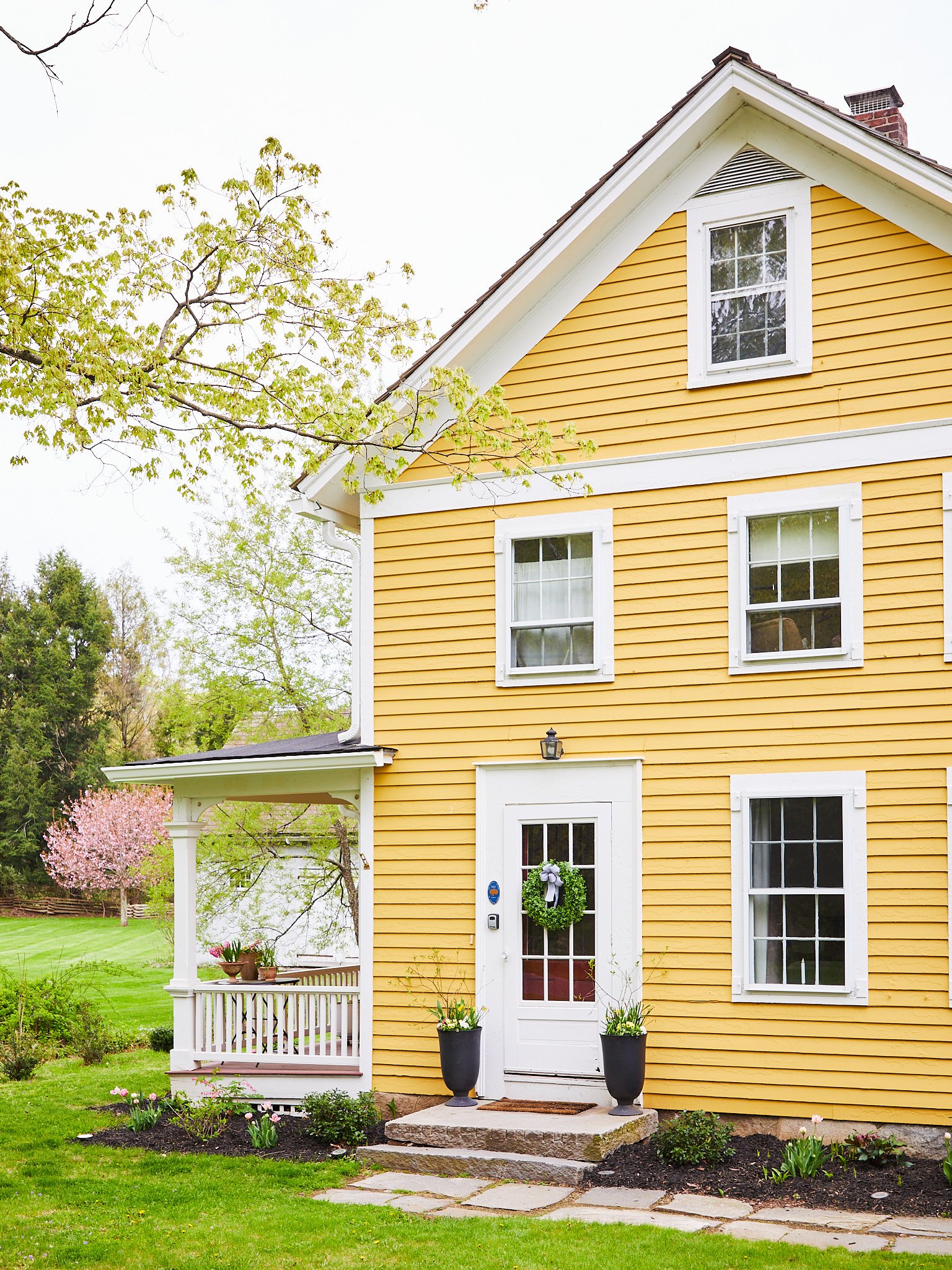 Taylor Swaim's Lovely 1800s House in Connecticut