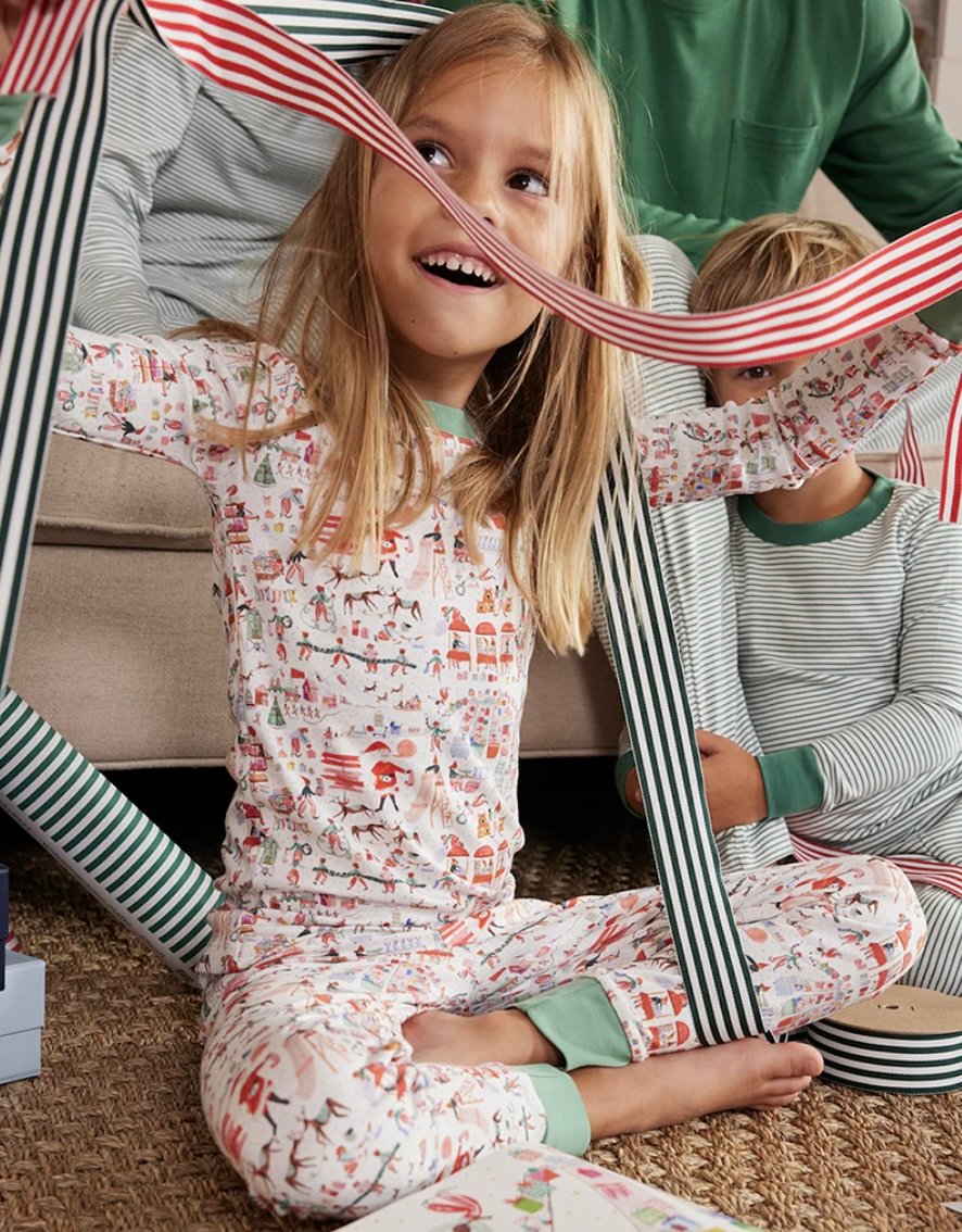 The Ultimate Kids Holiday Gift Guide: 3-17 Years Old