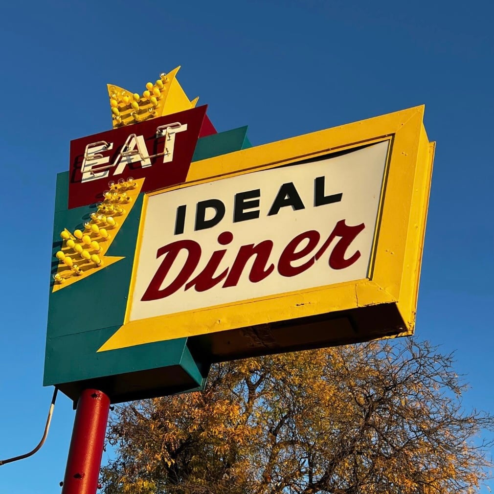 ideaal restaurant Minneapolis