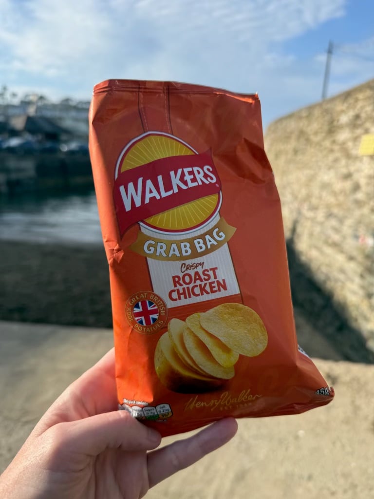 walkers roast chicken crisps