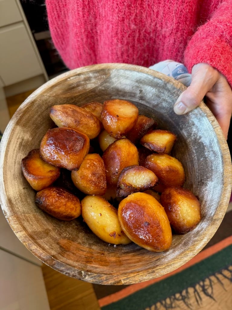 How to Make English Roasted Potatoes