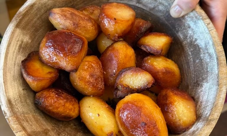 How To Make English Roast Potatoes