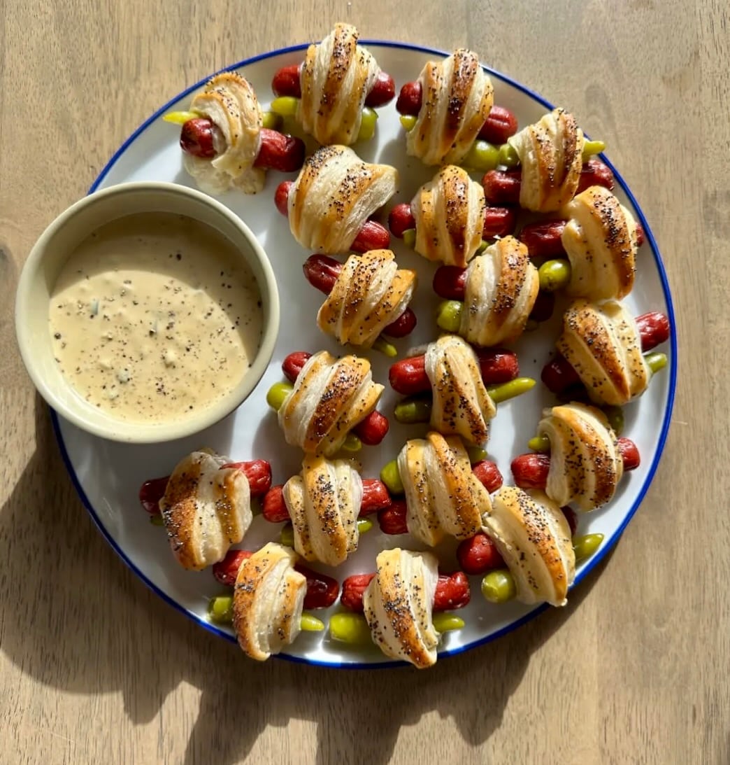 hot dogs pigs blankets