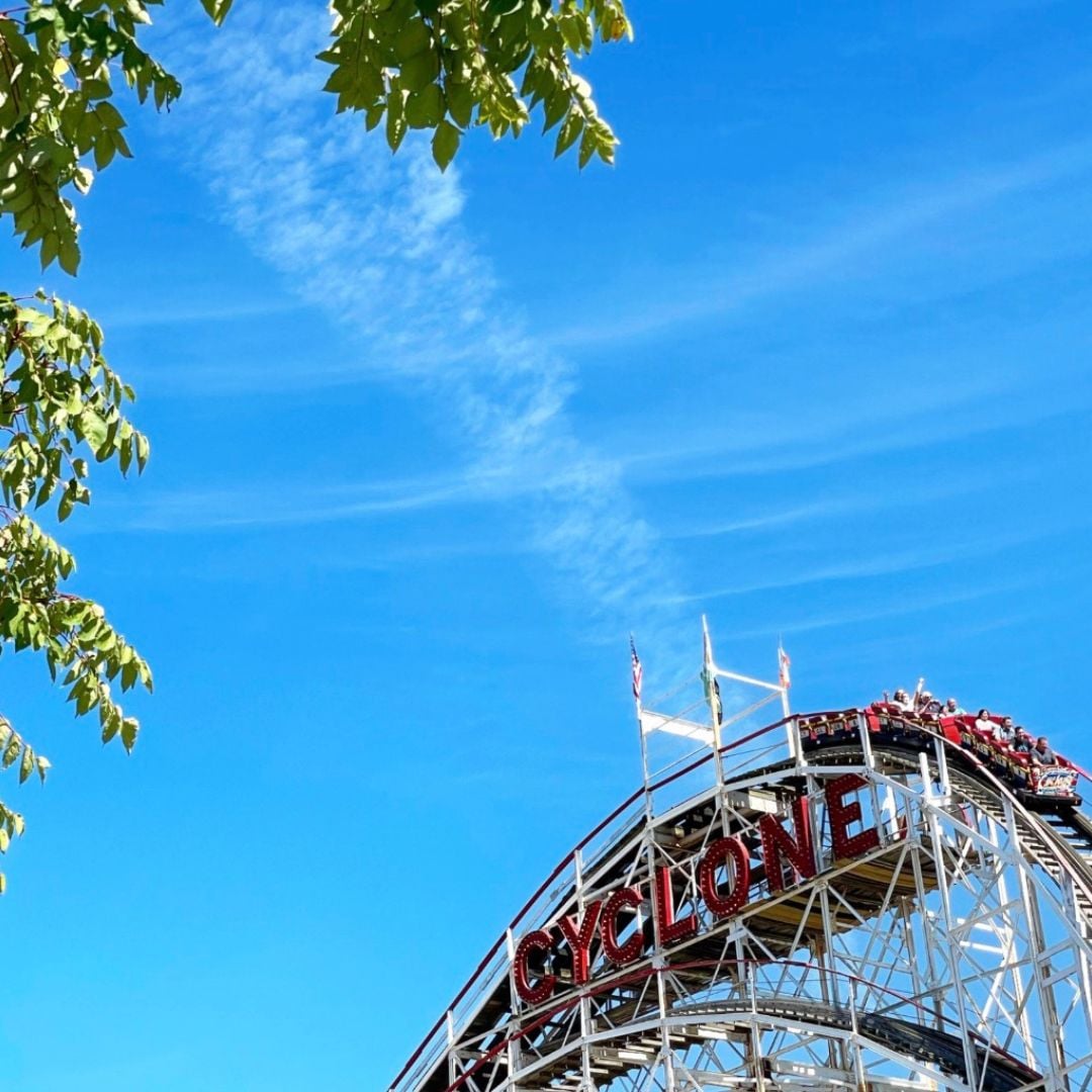 coney island cyclone rollercoaster