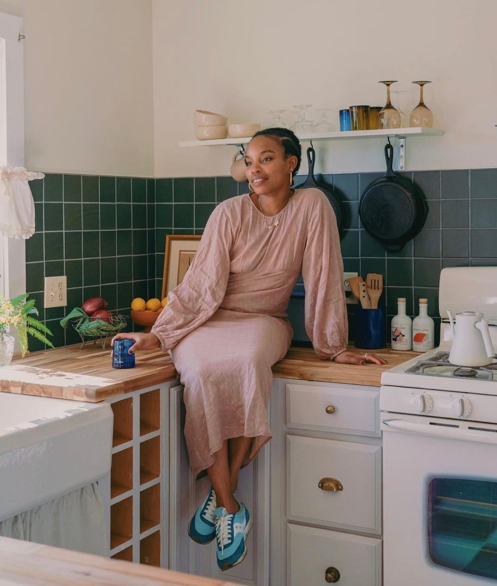 8 Ways to Display Art in Your Kitchen