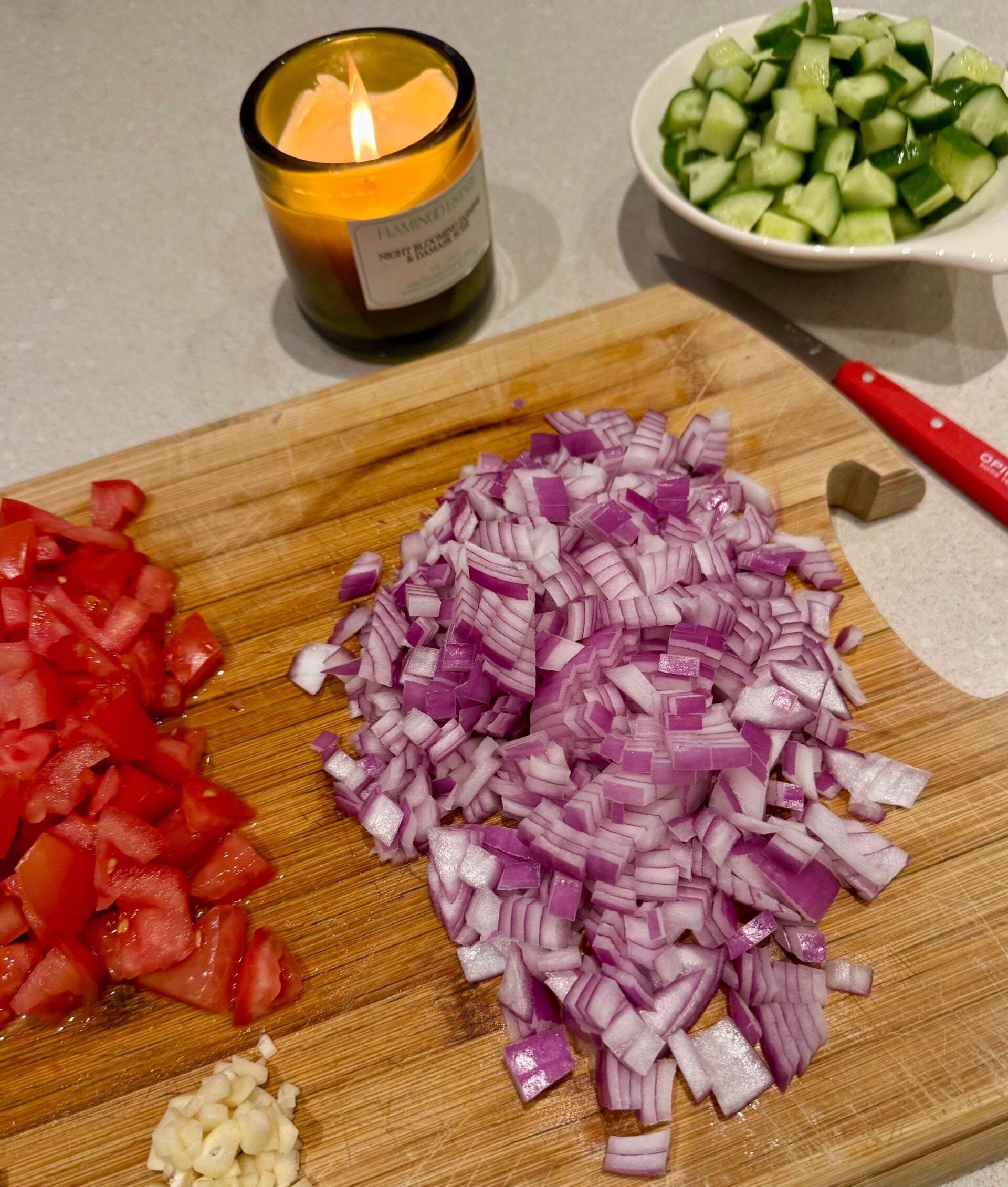 how not to cry when cutting onions