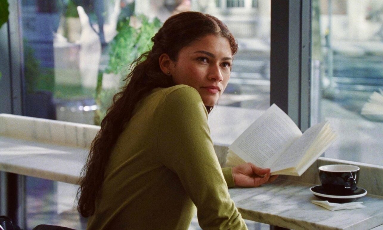 Zendaya Reading Book Scene in The Drama