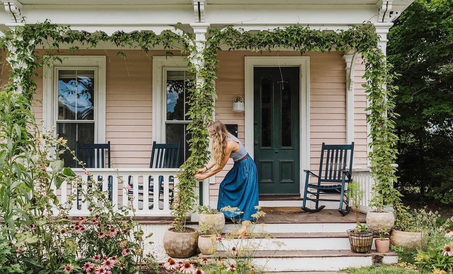 Sharon Beesley’s Colorful House Explodes With Goodwill Finds