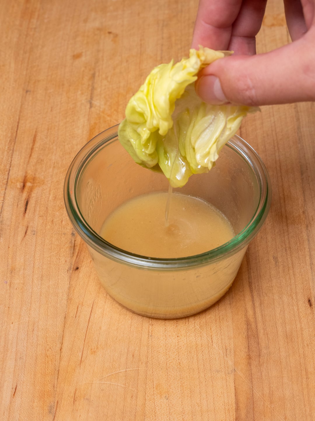 how to make a vinaigrette salad dressing